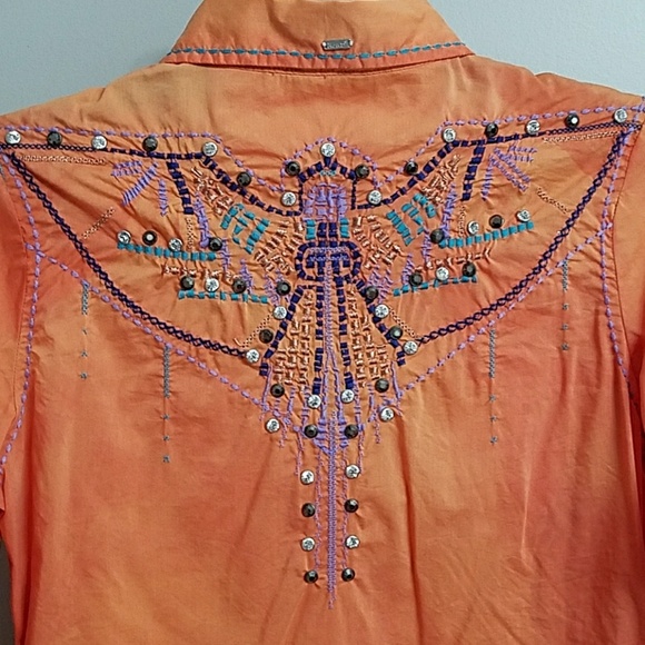 Long sleeve light weight button down from Buckle - Picture 2 of 8